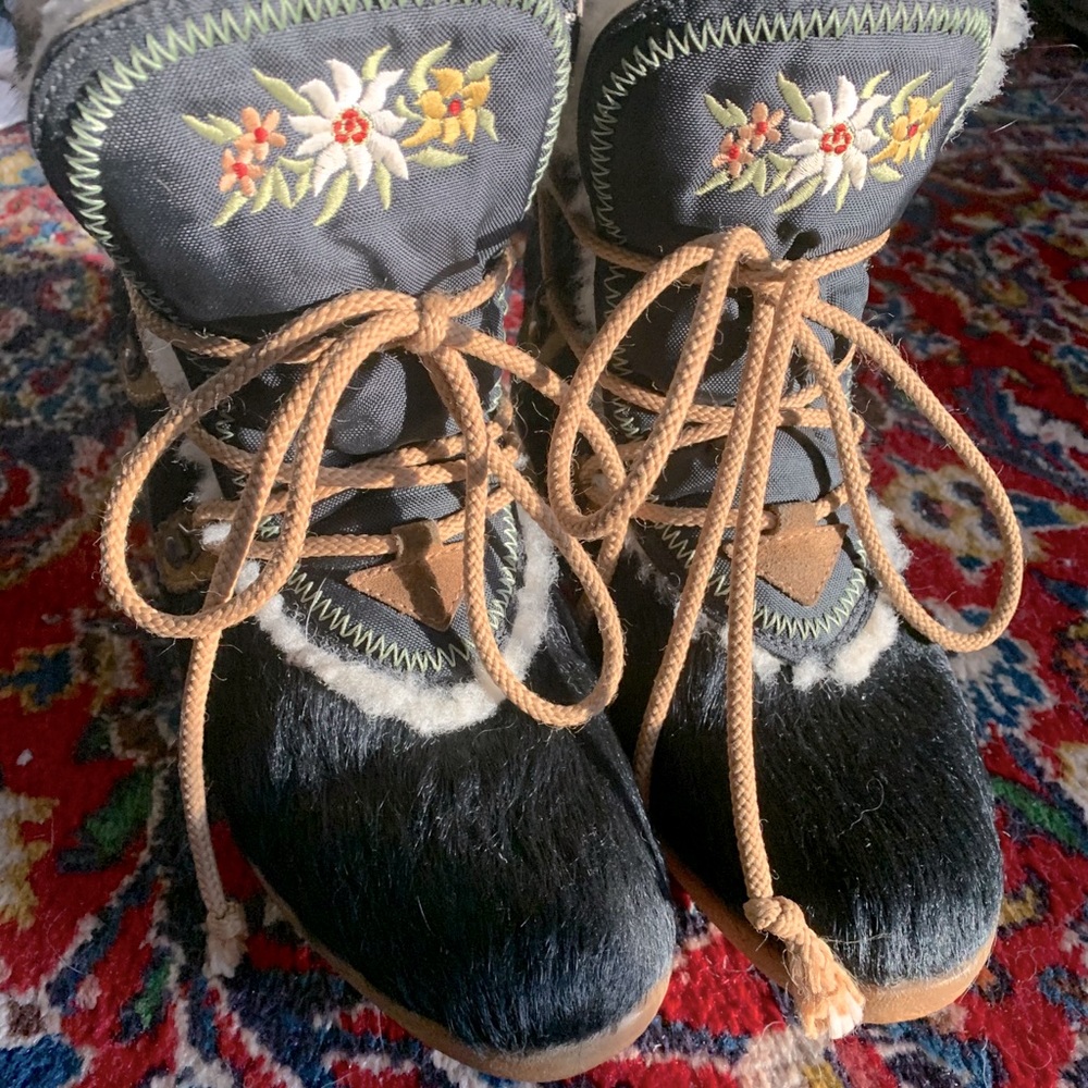 Tecnica Italian women’s fur boots